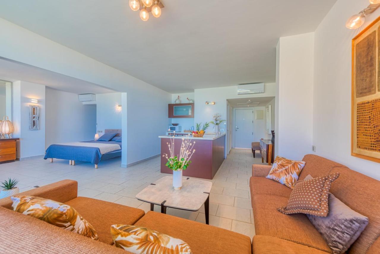 Le Domaine Anse Marcel Beach Resort Eksteriør billede