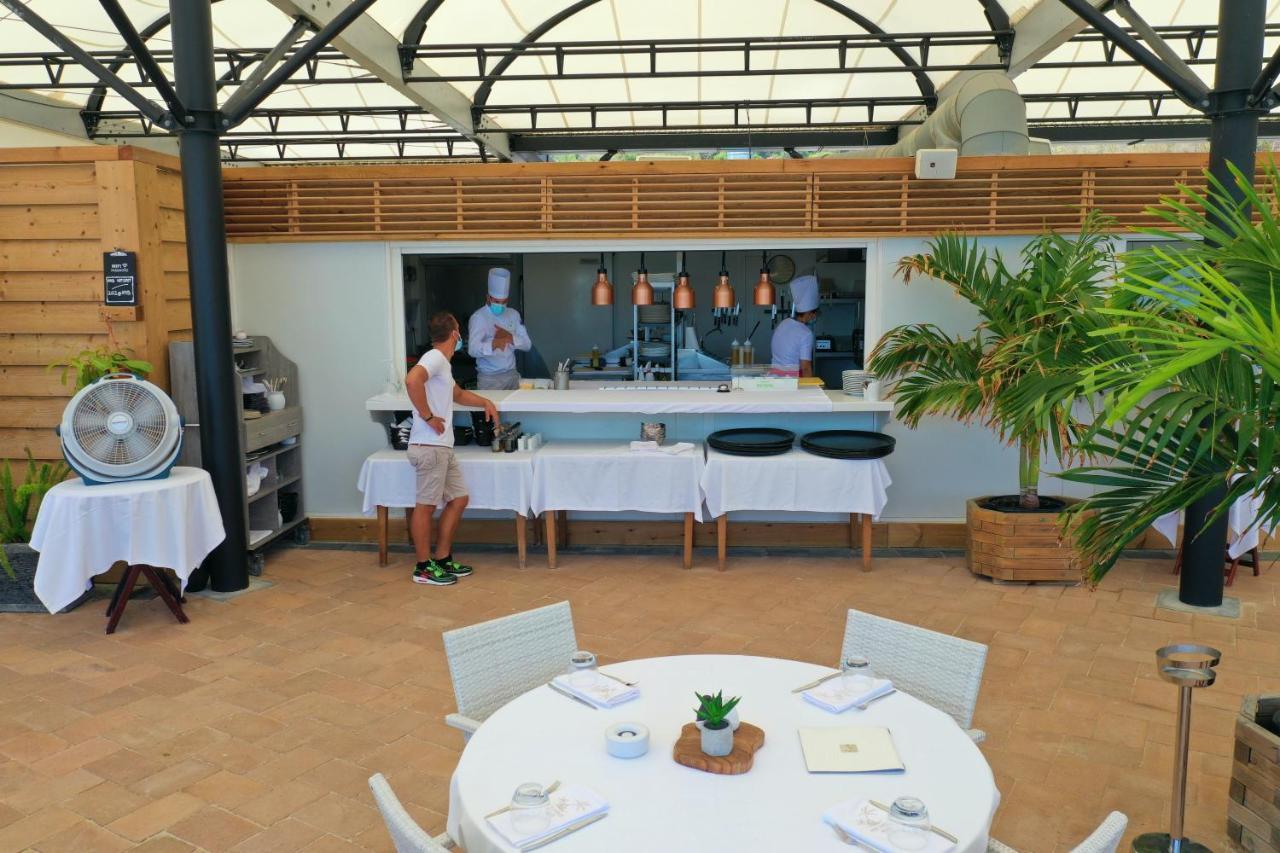 Le Domaine Anse Marcel Beach Resort Eksteriør billede